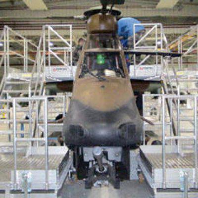 Dock de maintenance pour hélicoptère militaire Tigre