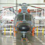 Plateforme de maintenance pour hélicoptère Dauphin